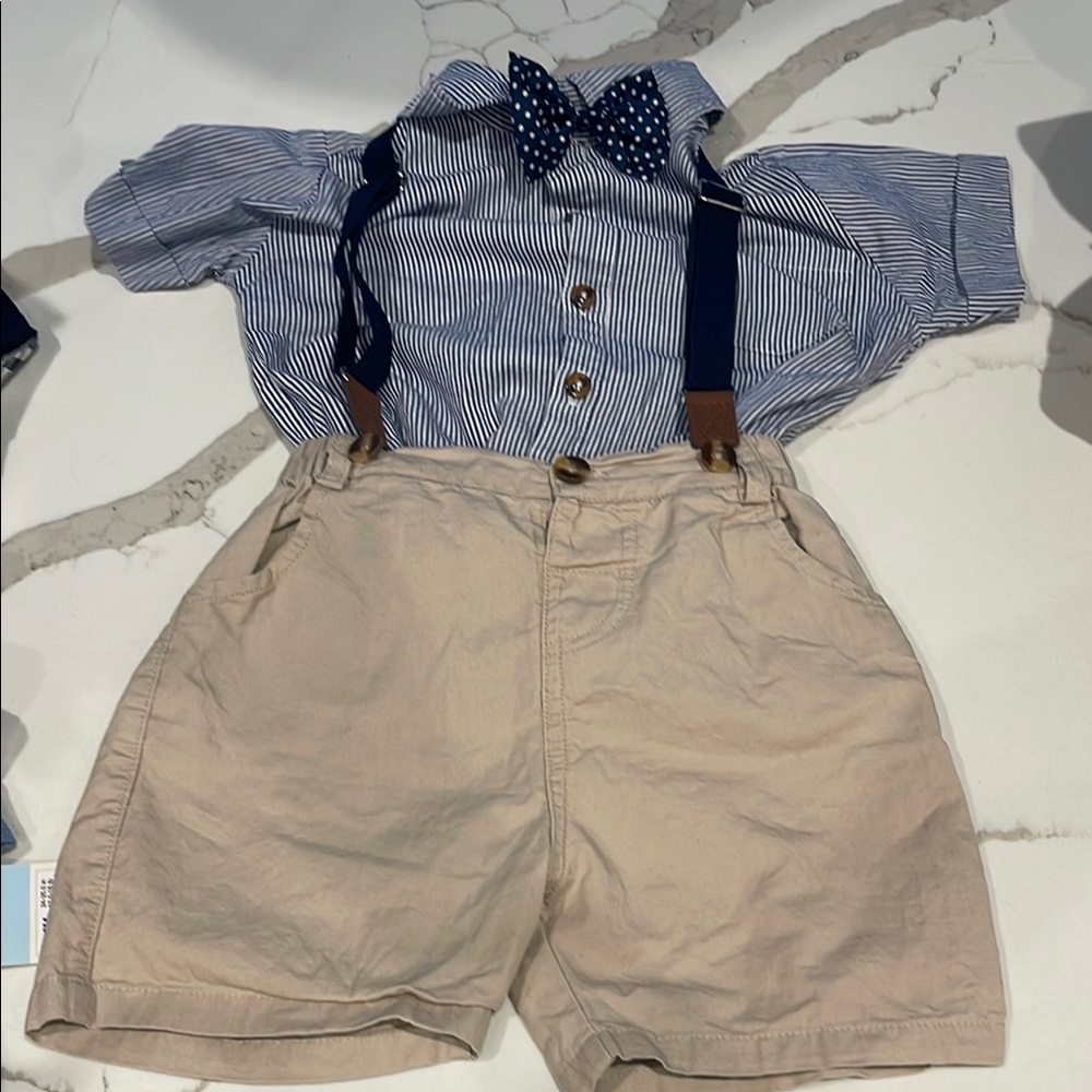 SHEIN Striped Shirt with Bow Tie and Shorts Set tag says 5 but runs like a 3t